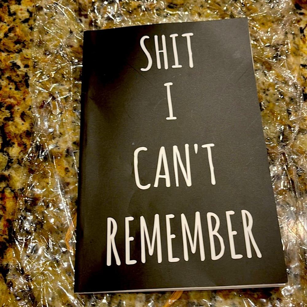 🌷SHIT I CAN’T REMEMBER BOOK NWT